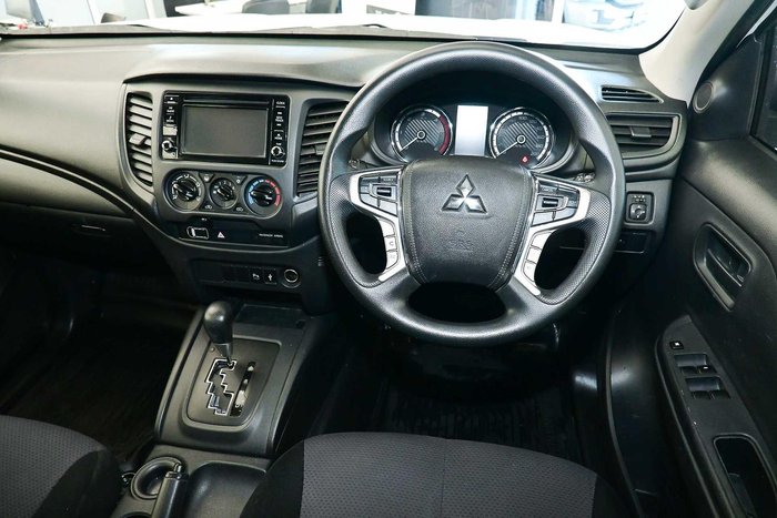 2021 Mitsubishi Triton GLX
