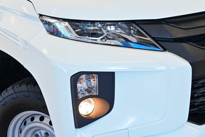 2020 Mitsubishi Triton GLX ADAS