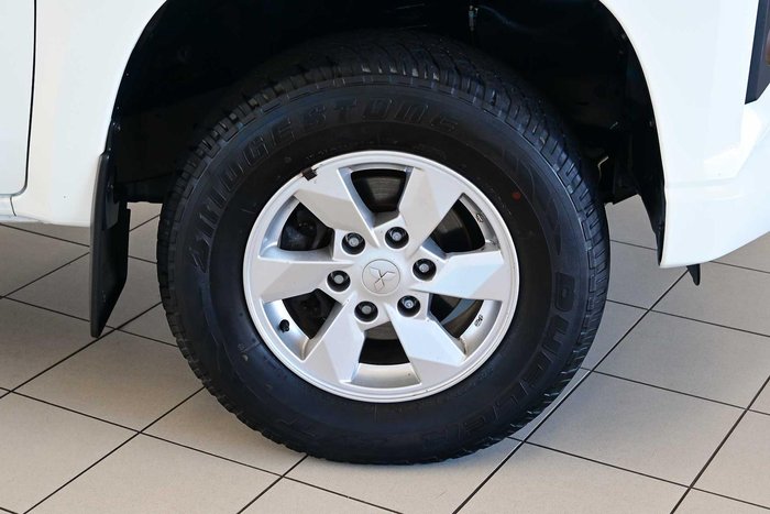 2020 Mitsubishi Triton GLX ADAS