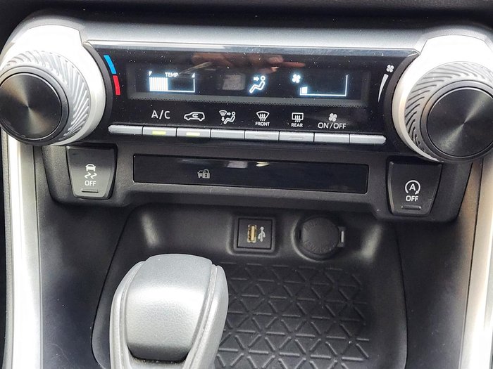 2023 Toyota RAV4 GX