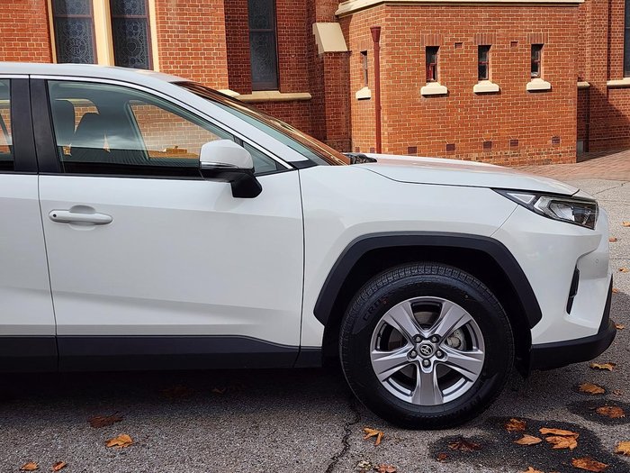 2023 Toyota RAV4 GX