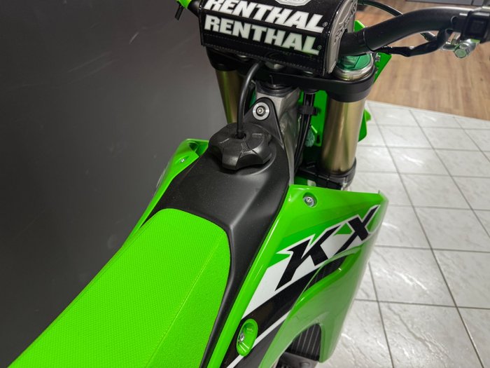 2025 Kawasaki 2025 Kawasaki KX252X FULL SIZE MOTOCROSS Green