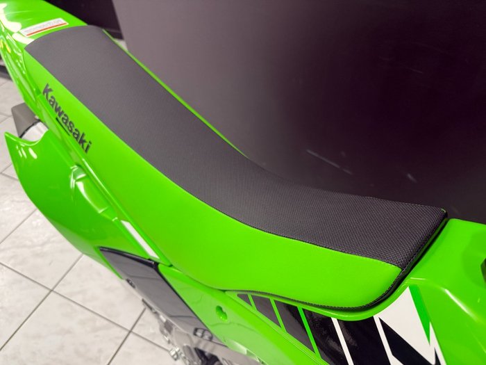 2025 Kawasaki KLX140R Green