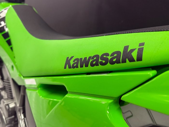 2025 Kawasaki KLX140R Green