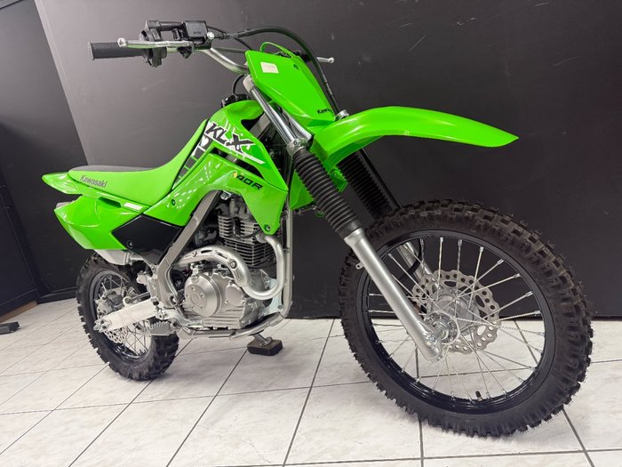 2025 Kawasaki KLX140R Green
