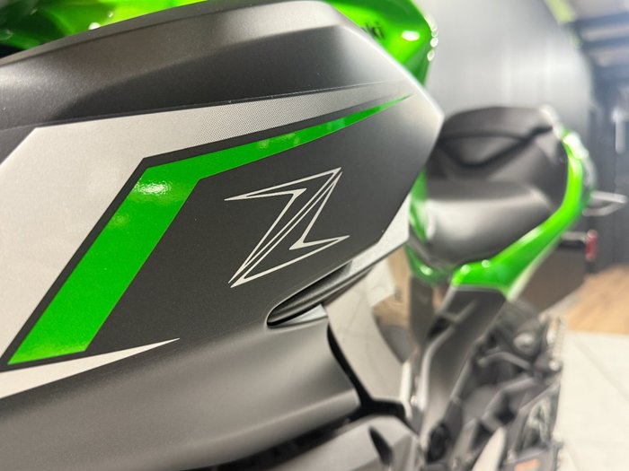2025 Kawasaki Z500 Green