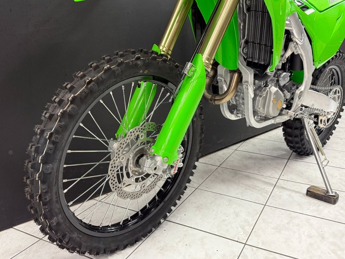 2025 Kawasaki KX450X Green