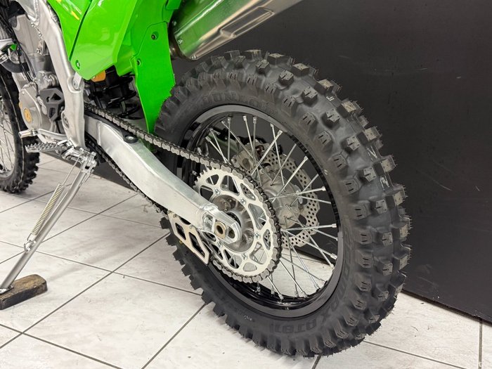 2025 Kawasaki KX450X Green