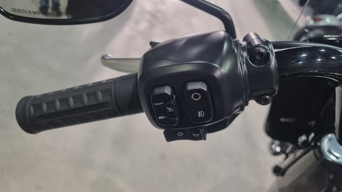 2025 Harley-davidson FLHC HERITAGE CLASSIC (117) Vivid Black