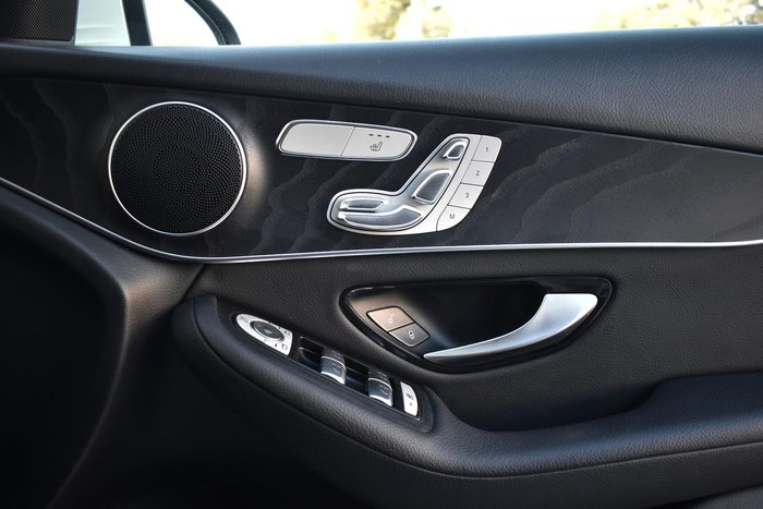 2022 Mercedes-Benz GLC-Class GLC200