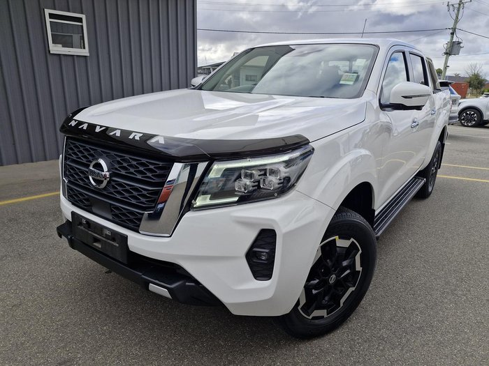 2023 Nissan Navara ST-X