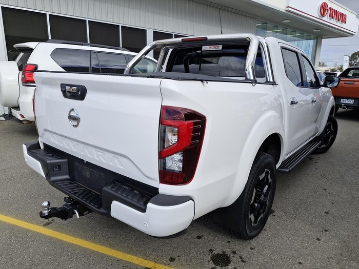 2023 Nissan Navara ST-X