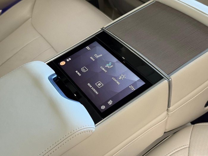 2022 Land Rover Range Rover P530 Autobiography