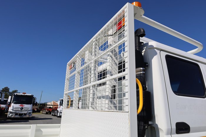 2020 Fuso Canter 4X4 FG Canter 4x4 Crew Cab White