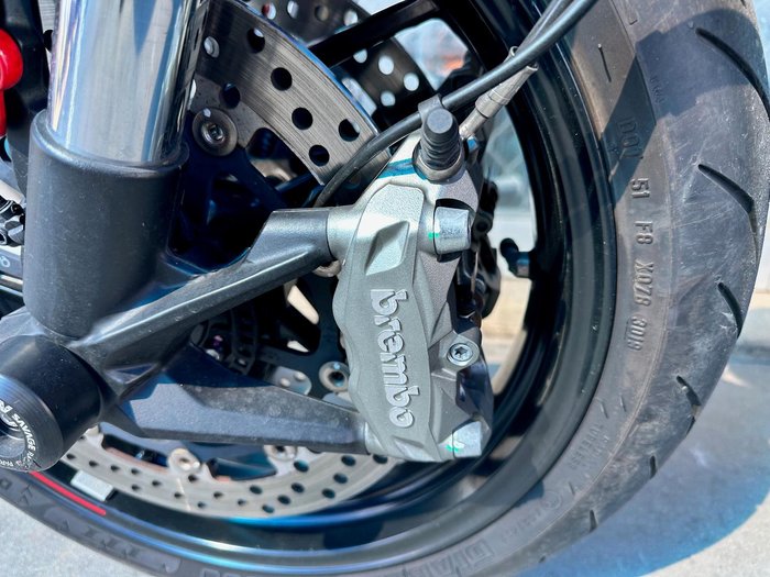 2020 Ducati Monster 659 ABS Monster Red