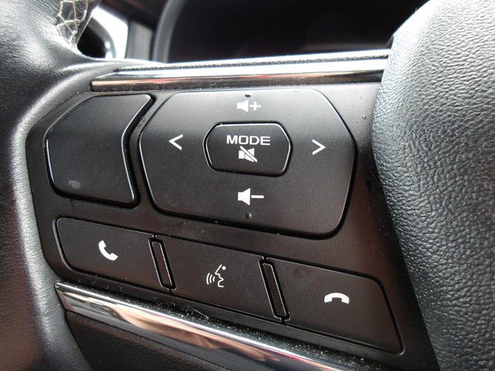 2022 Isuzu MU-X LS-T