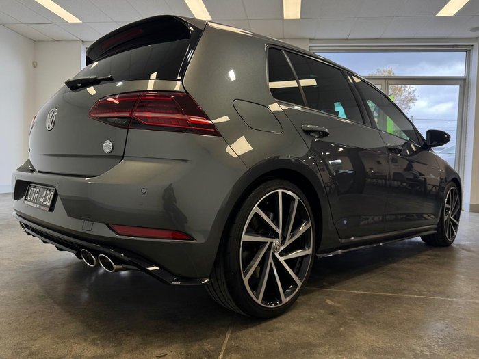 2018 Volkswagen Golf R Grid Edition