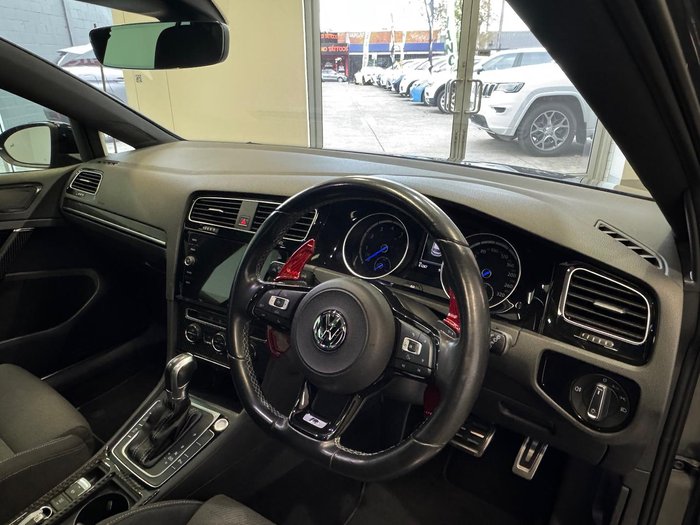 2018 Volkswagen Golf R Grid Edition
