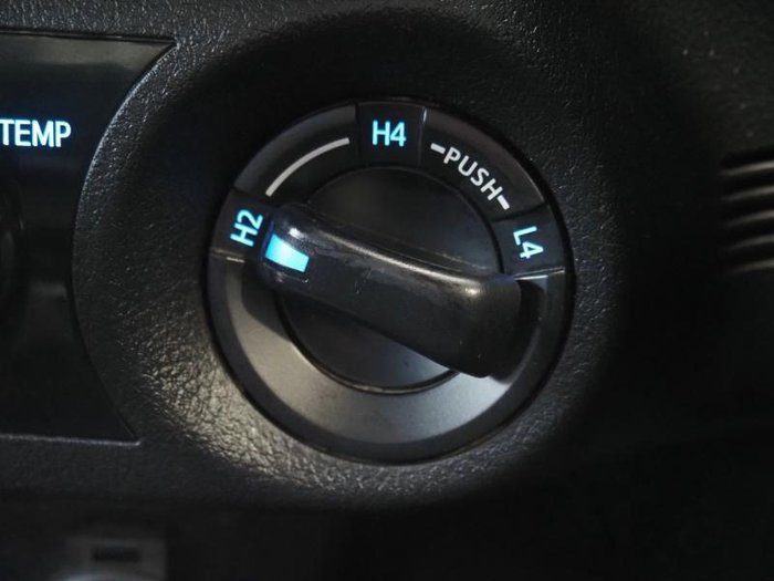 2021 Toyota Hilux SR5