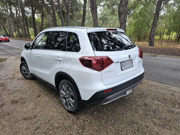 2024 Suzuki Vitara 
