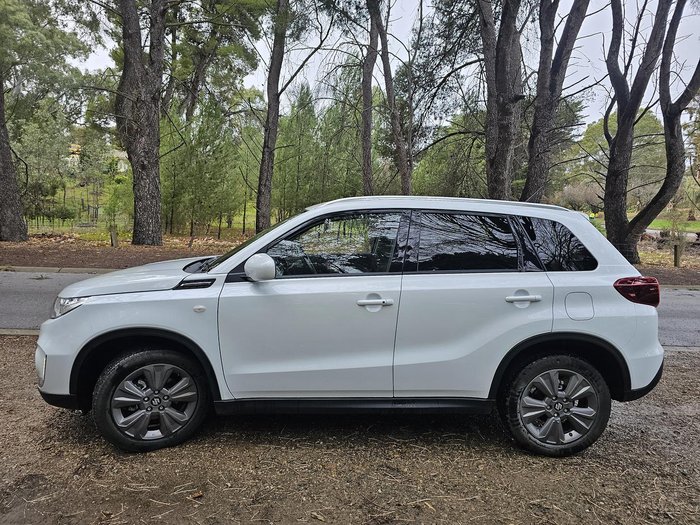 2024 Suzuki Vitara 