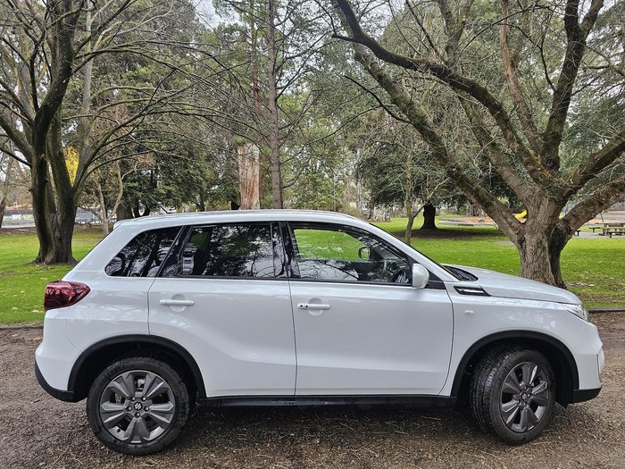 2024 Suzuki Vitara 