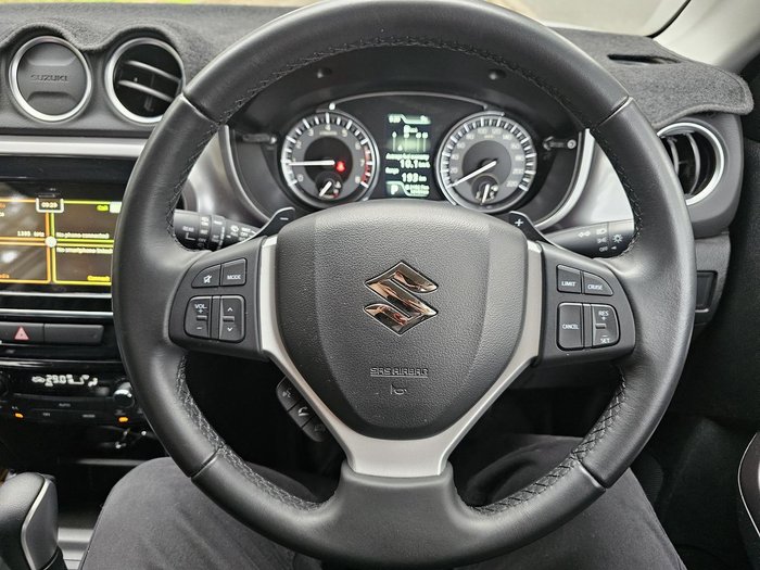 2024 Suzuki Vitara 