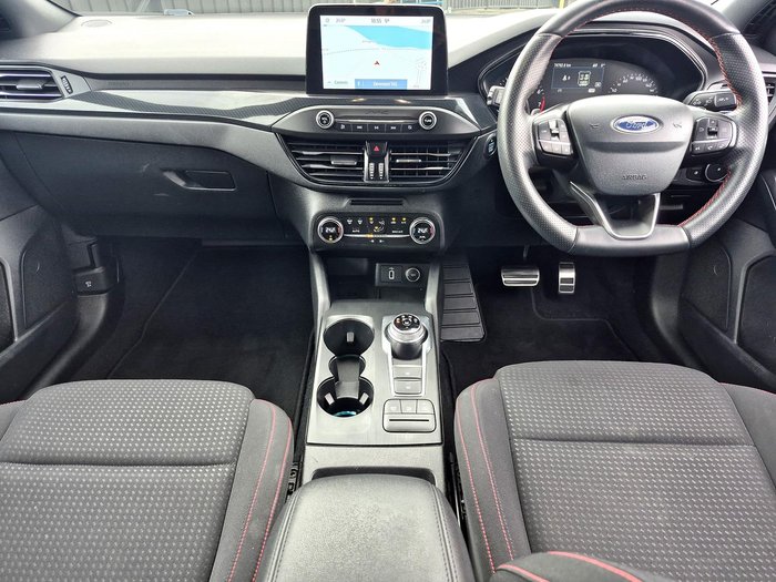 2019 Ford Focus ST-Line