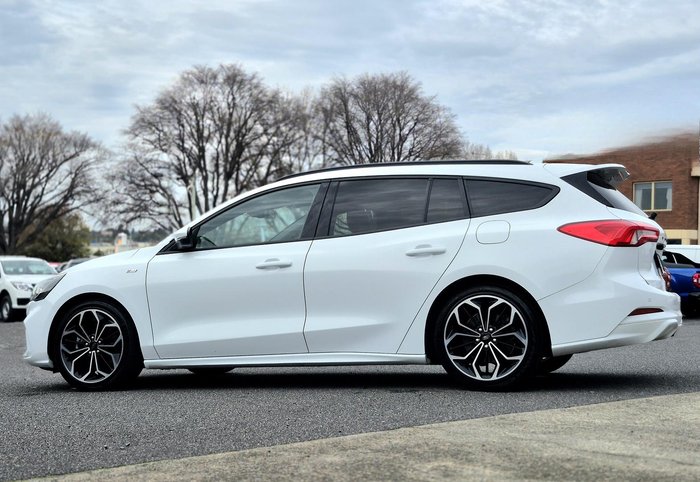 2019 Ford Focus ST-Line