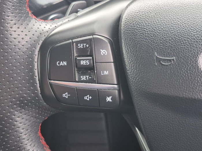 2019 Ford Focus ST-Line