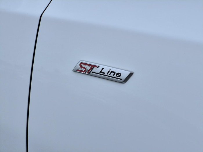 2019 Ford Focus ST-Line