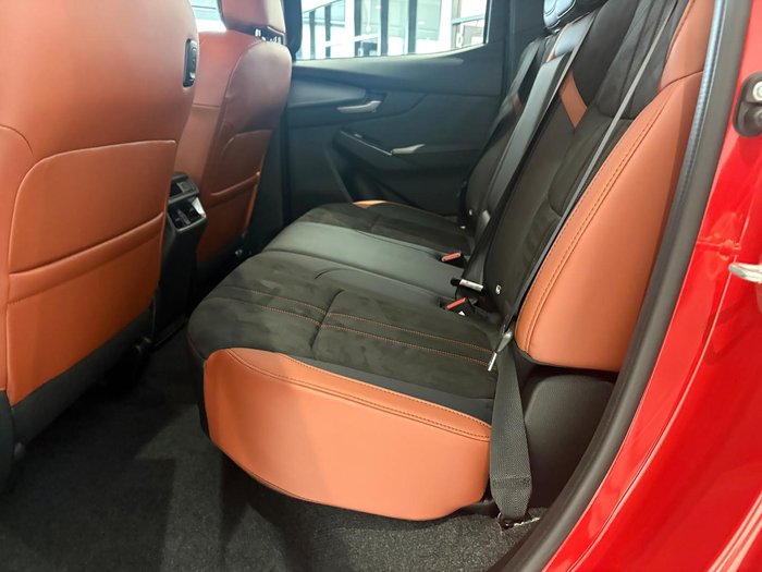 2025 Mazda BT-50 SP
