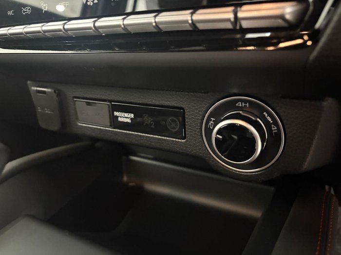 2025 Mazda BT-50 SP