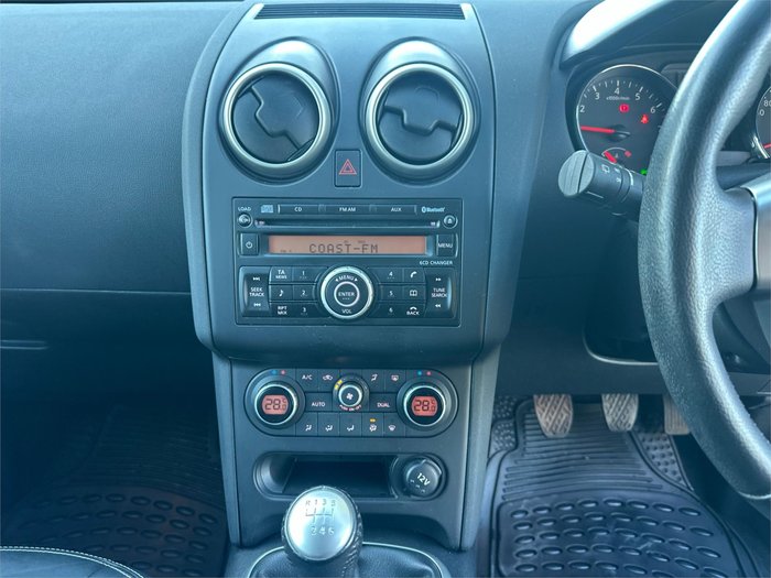 2010 NISSAN DUALIS Ti (4x2)
