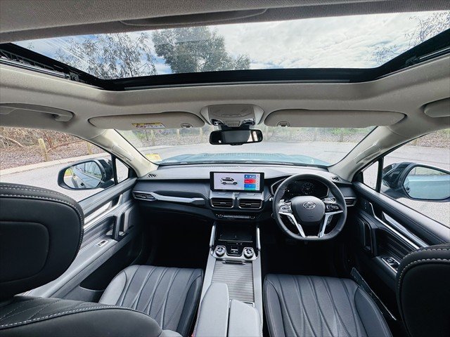 2025 LDV D90 Executive