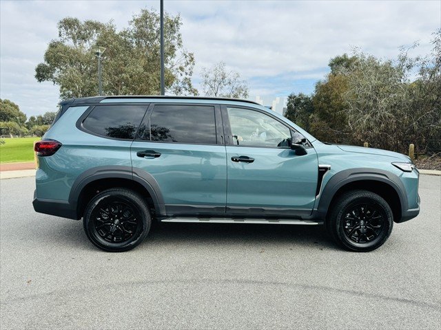 2025 LDV D90 Executive