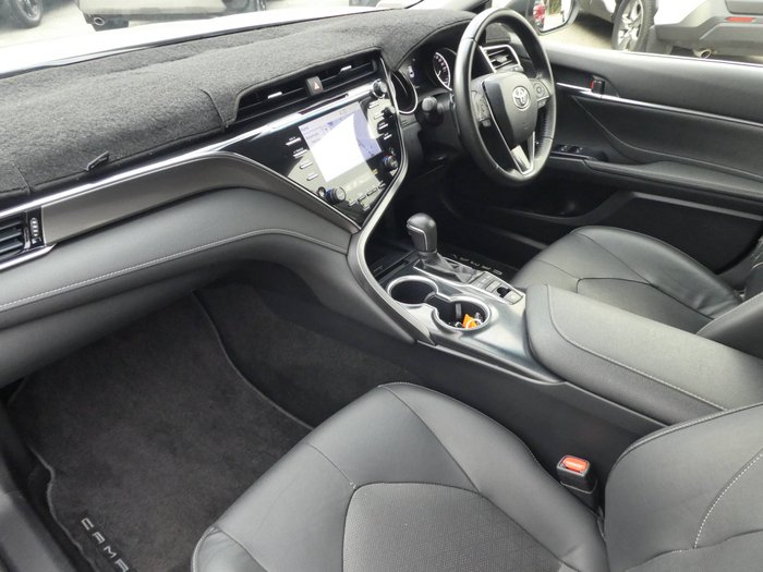 2018 TOYOTA CAMRY SX V6