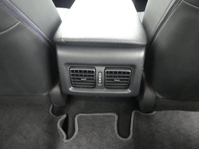 2018 TOYOTA CAMRY SX V6