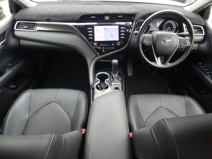 2018 TOYOTA CAMRY SX V6