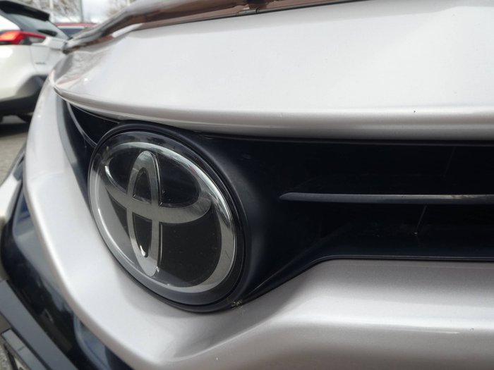 2018 TOYOTA CAMRY SX V6