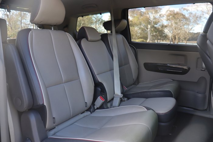 2018 Kia Carnival Platinum