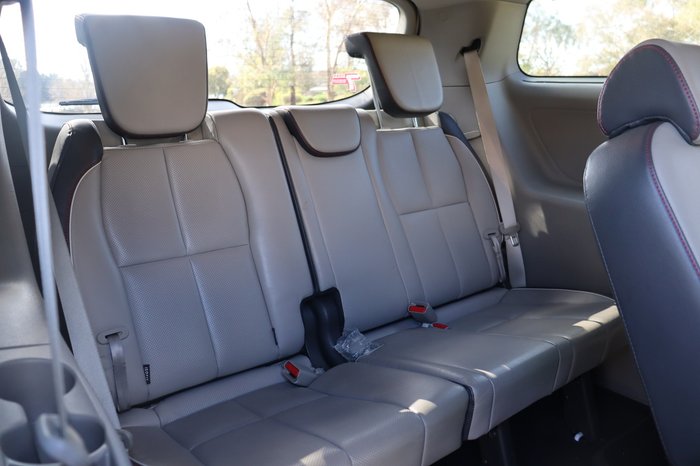 2018 Kia Carnival Platinum