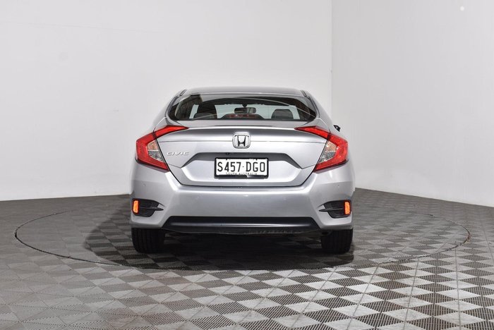 2016 Honda Civic VTi-S