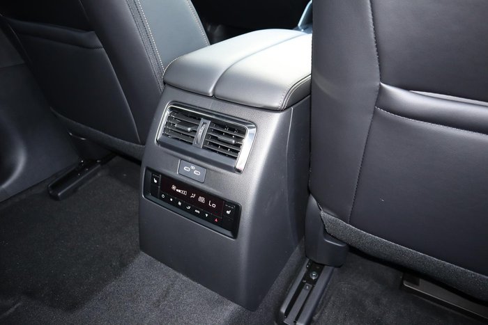 2025 Mazda CX-80 G40e Azami