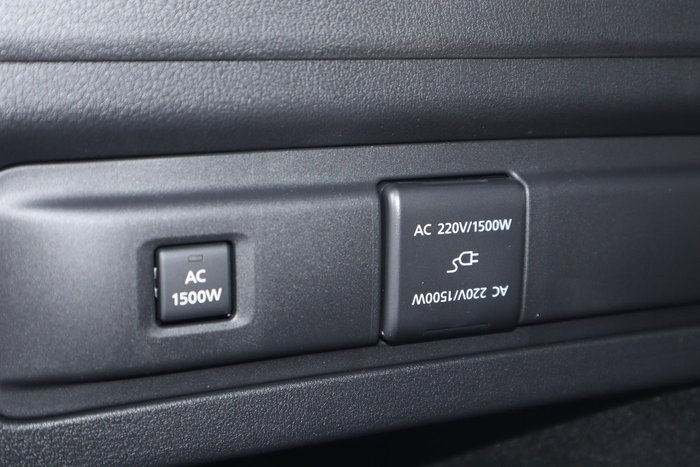 2025 Mazda CX-80 P50e Azami