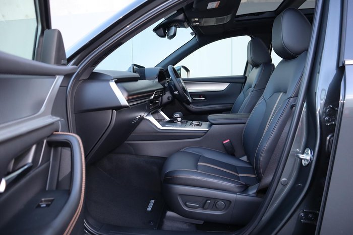 2025 Mazda CX-80 P50e Azami