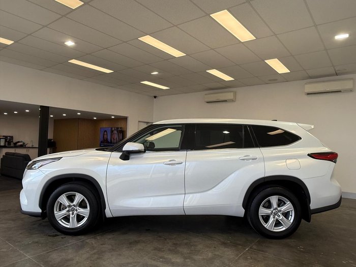 2022 Toyota Kluger GX