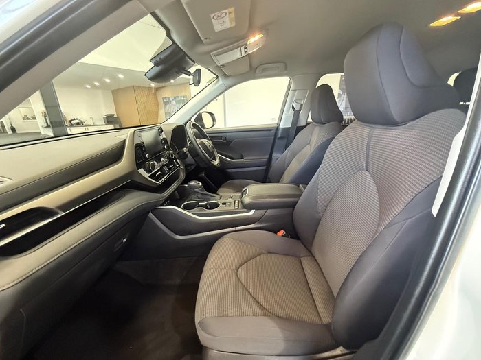 2022 Toyota Kluger GX