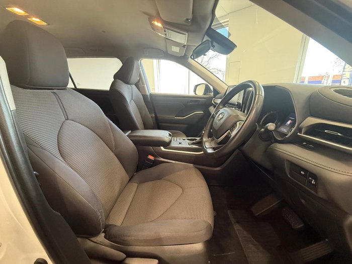 2022 Toyota Kluger GX