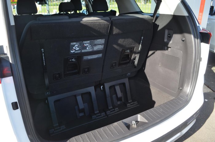 2023 Kia Carnival S